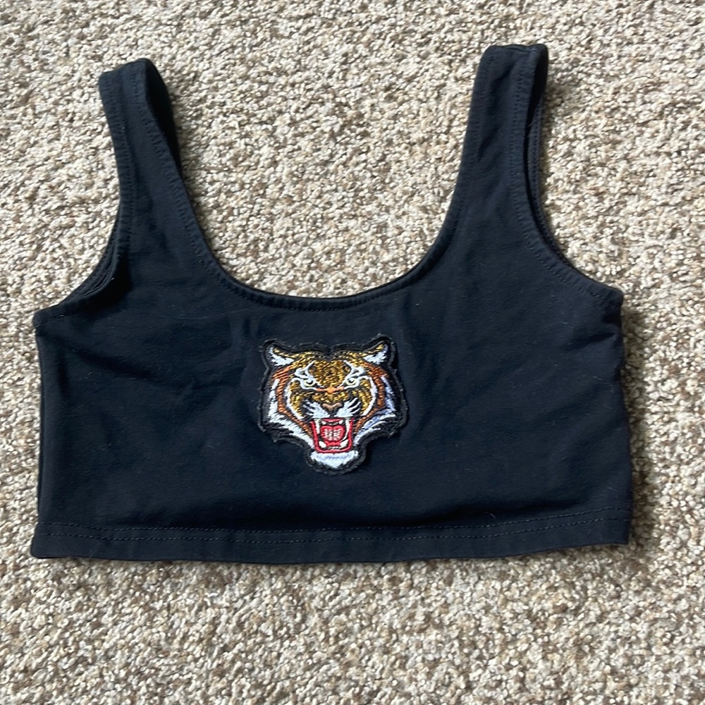 ADIKA Cropped Tank Top